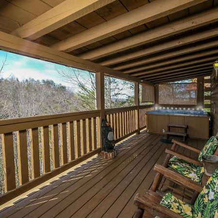 Bears Den Villa Pigeon Forge Exterior photo